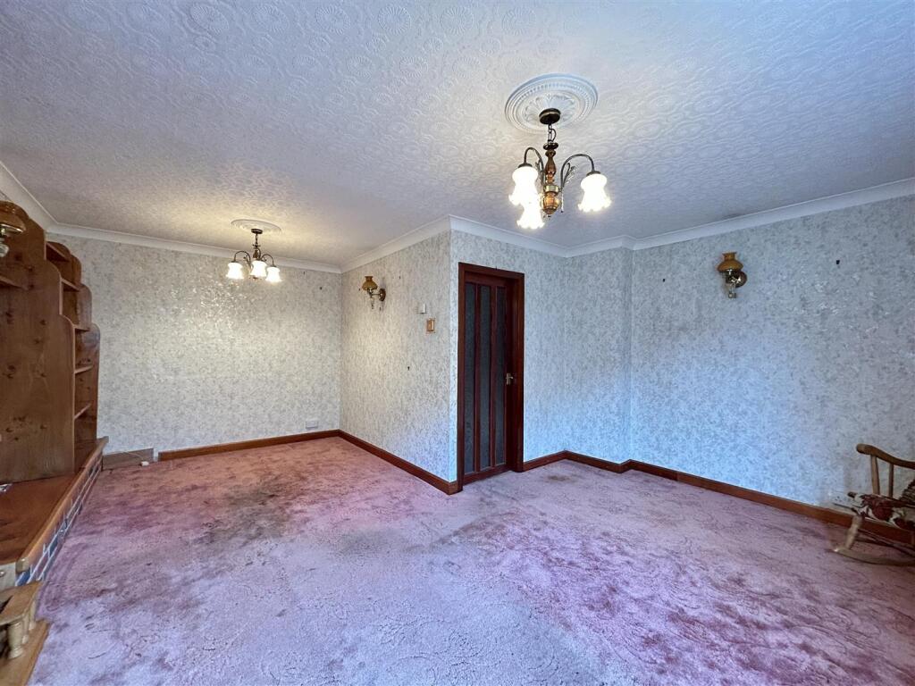 Additional image 5 of Hunnington Crescent, Halesowen