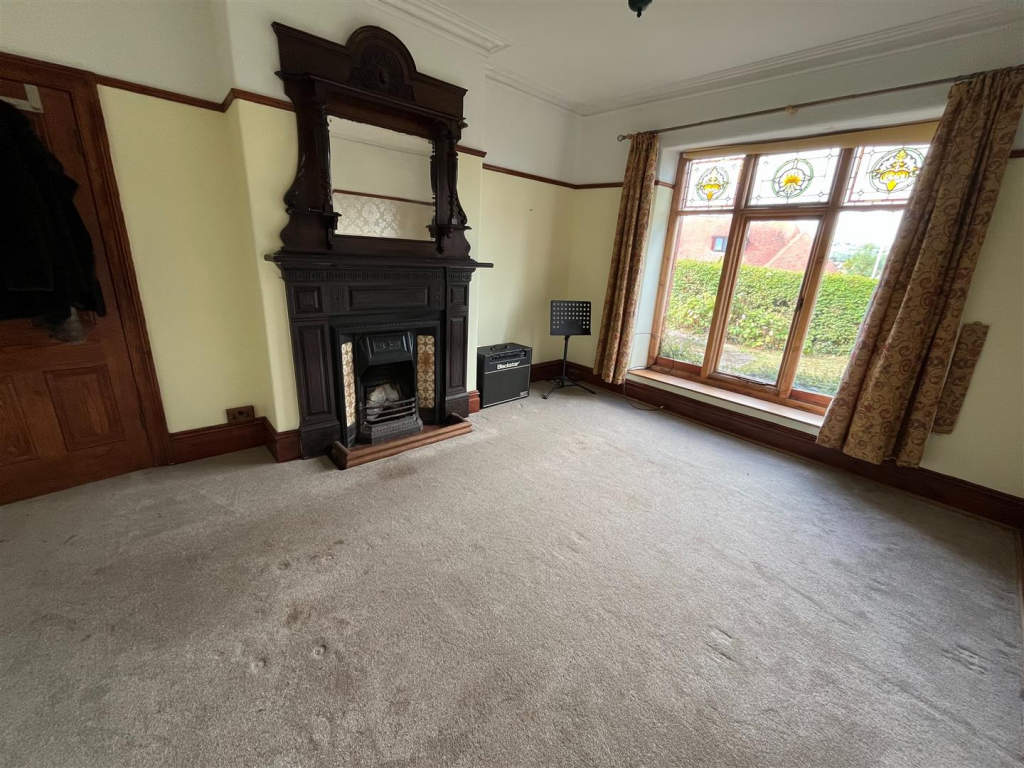 House in Old Colwyn, Conwy - View 5