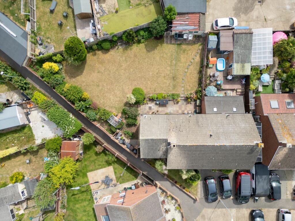 House in Gravesham, Gravesend - View 2