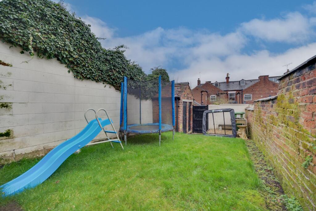 Lime Tree Avenue, Congleton, CW12 photo 3