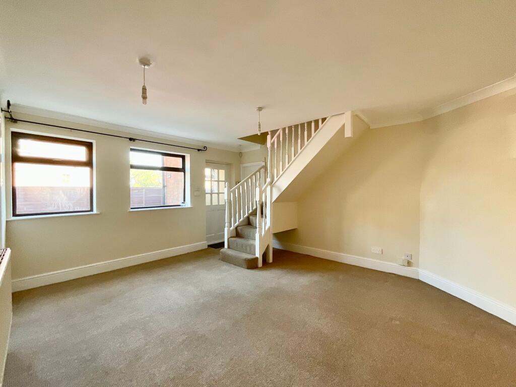 House in Stafford, Stone - View 5
