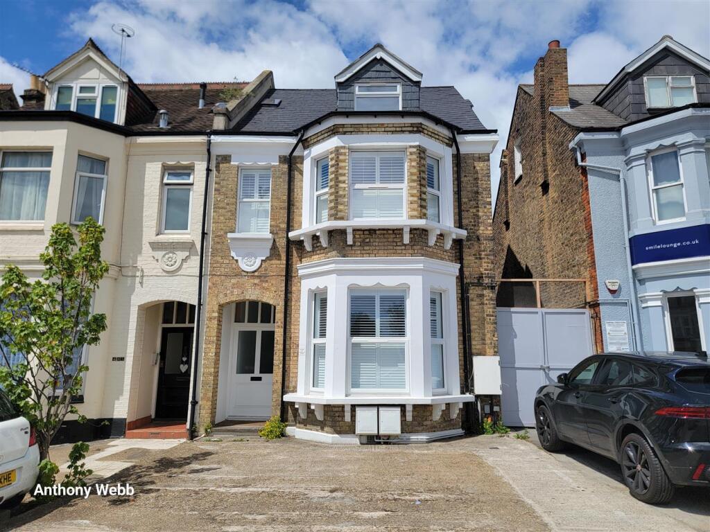 Apartment in London