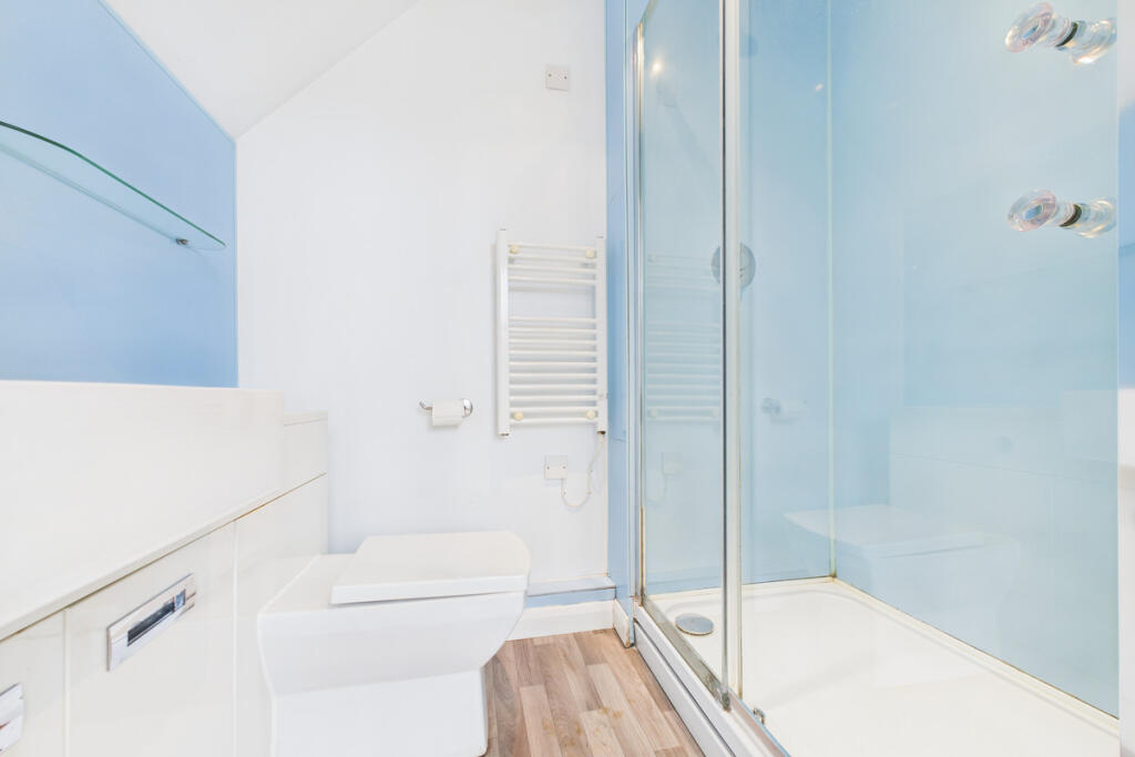 Apartment in Dacorum, Apsley - More
