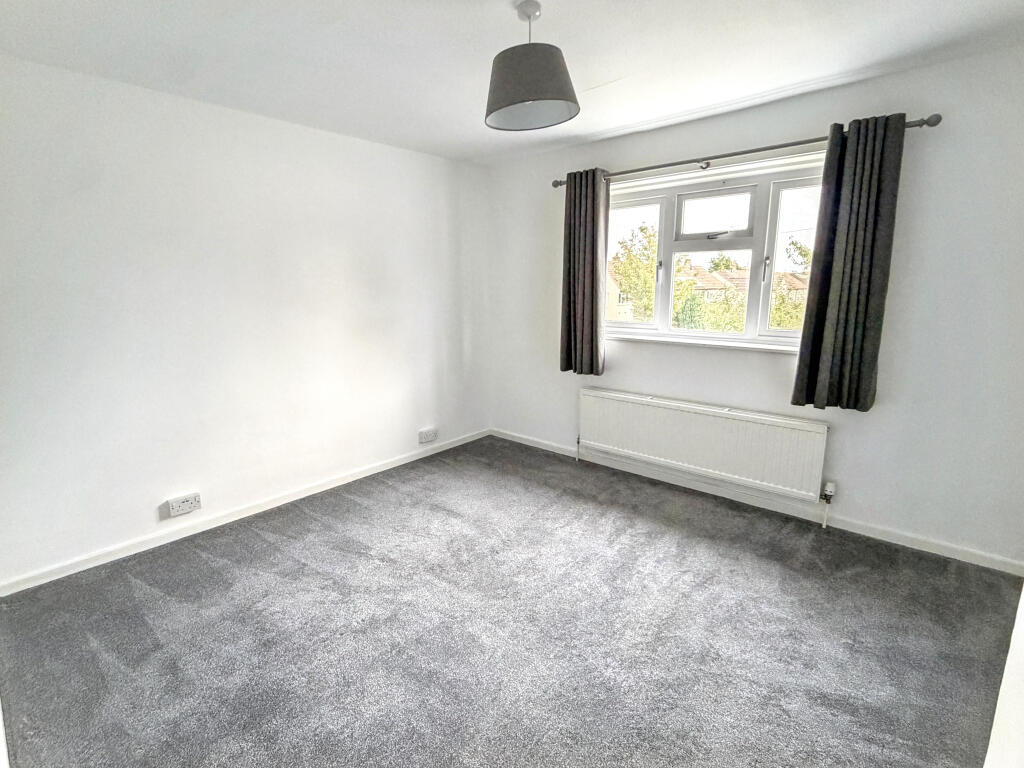 House in Swindon - View 5