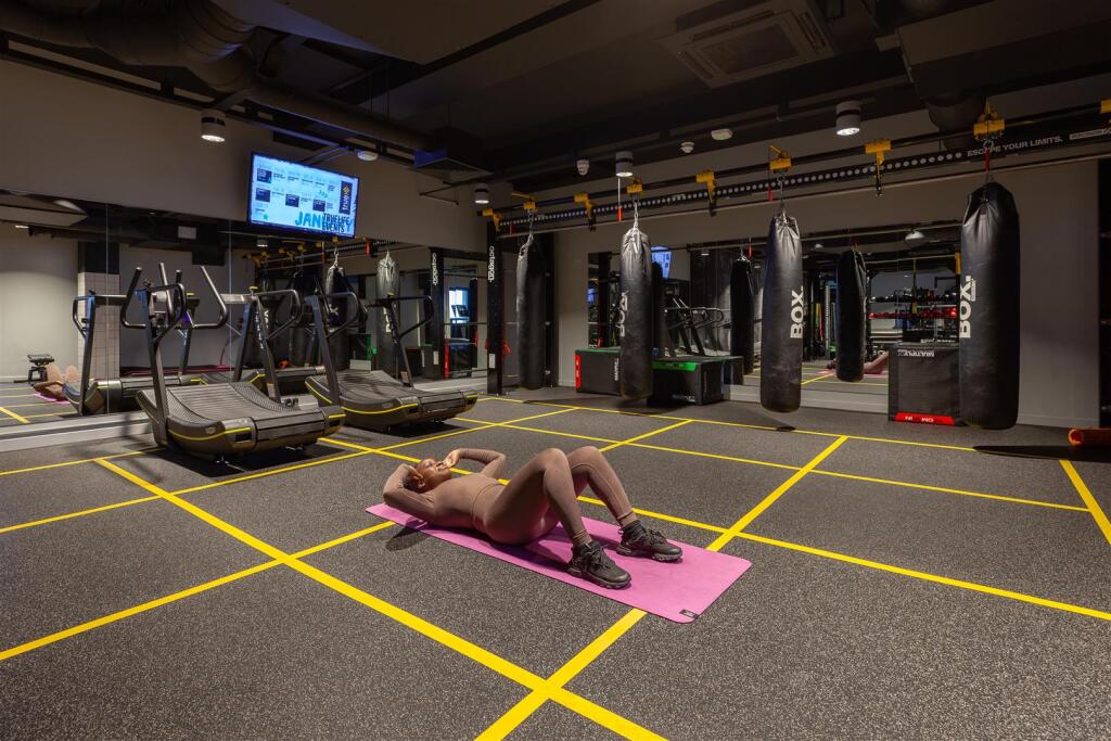 Additional image 10 of Birmingham | Student | September