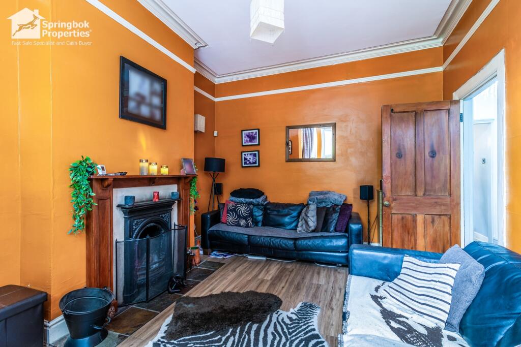 House in Nottingham, Nottinghamshire - View 3