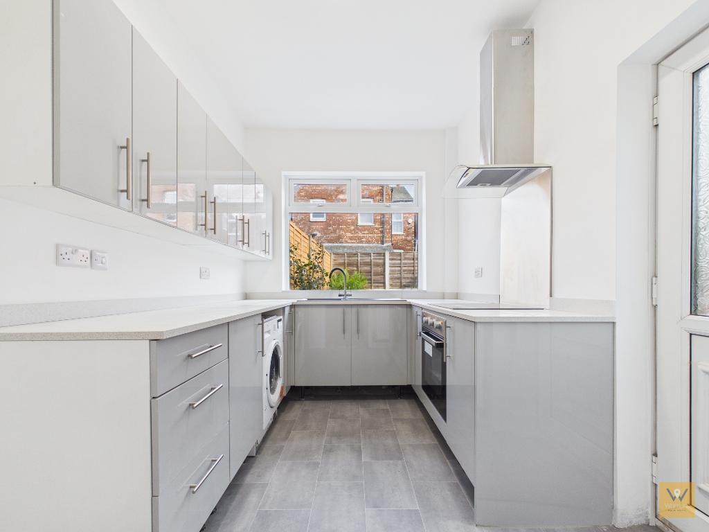 House in Stockport, Mile End, Davenport - View 3