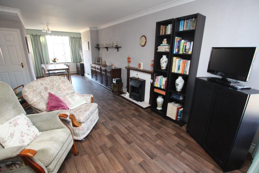 Station Road, Arlesey, SG15 photo 3