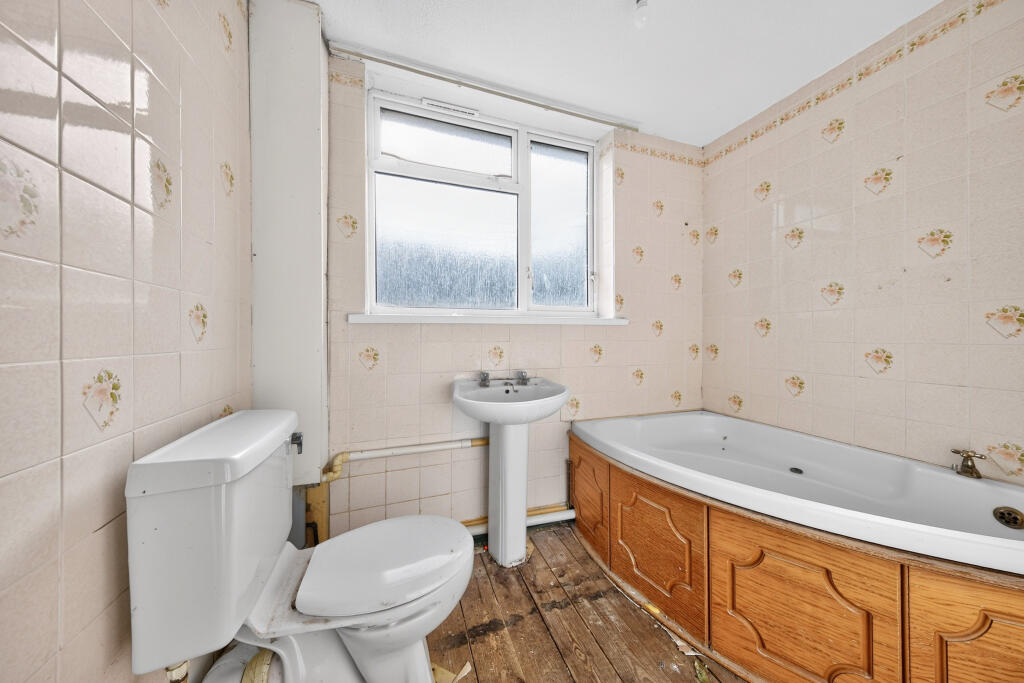 House in Swansea - More