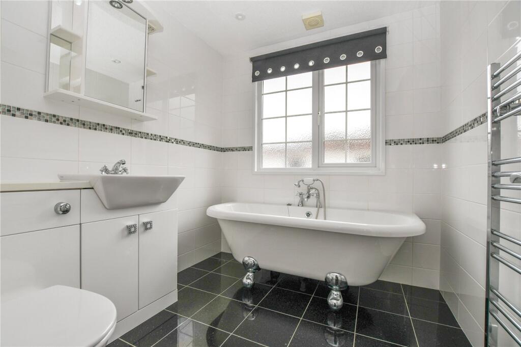Pinewood Caravan Park, Wokingham, Berkshire, RG40 - View 6
