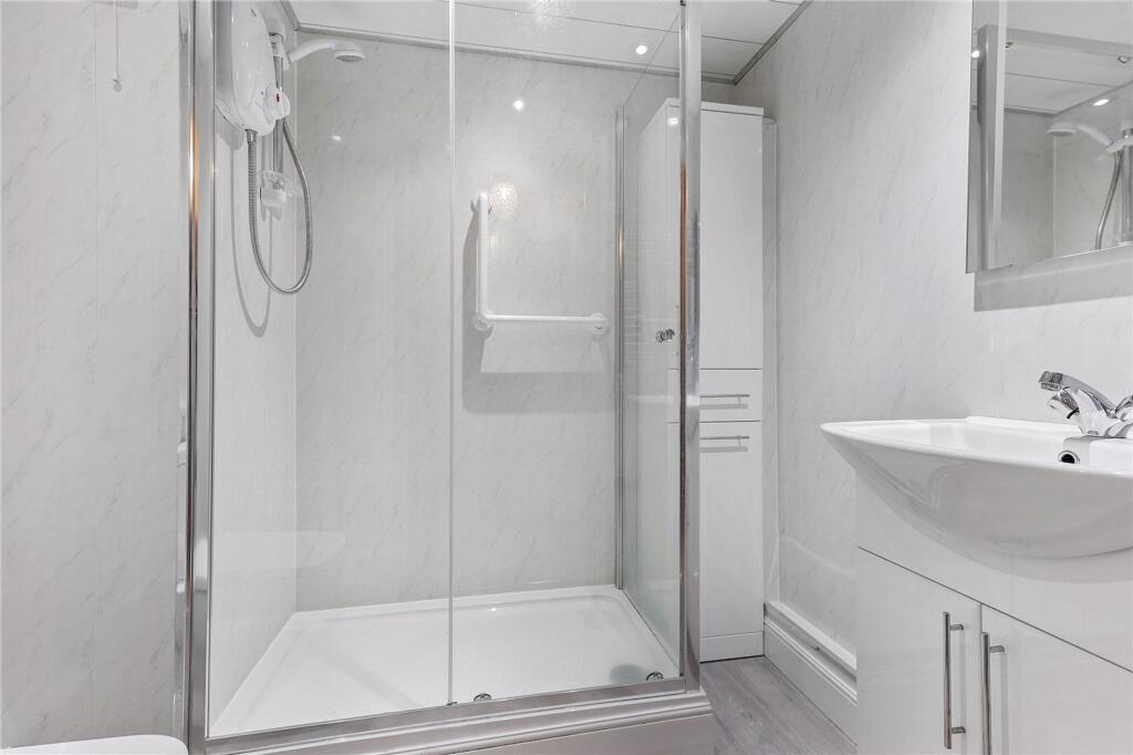 Apartment in Middlesbrough - More