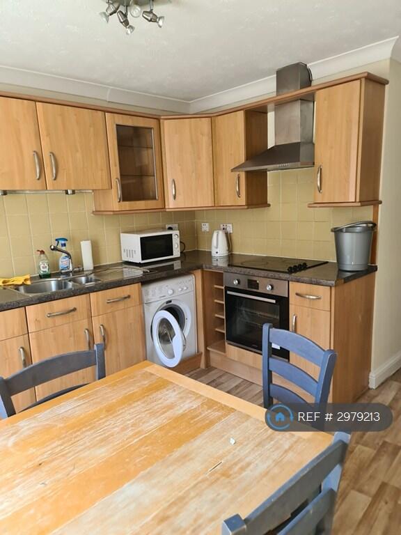 Apartment in Edinburgh - View 3