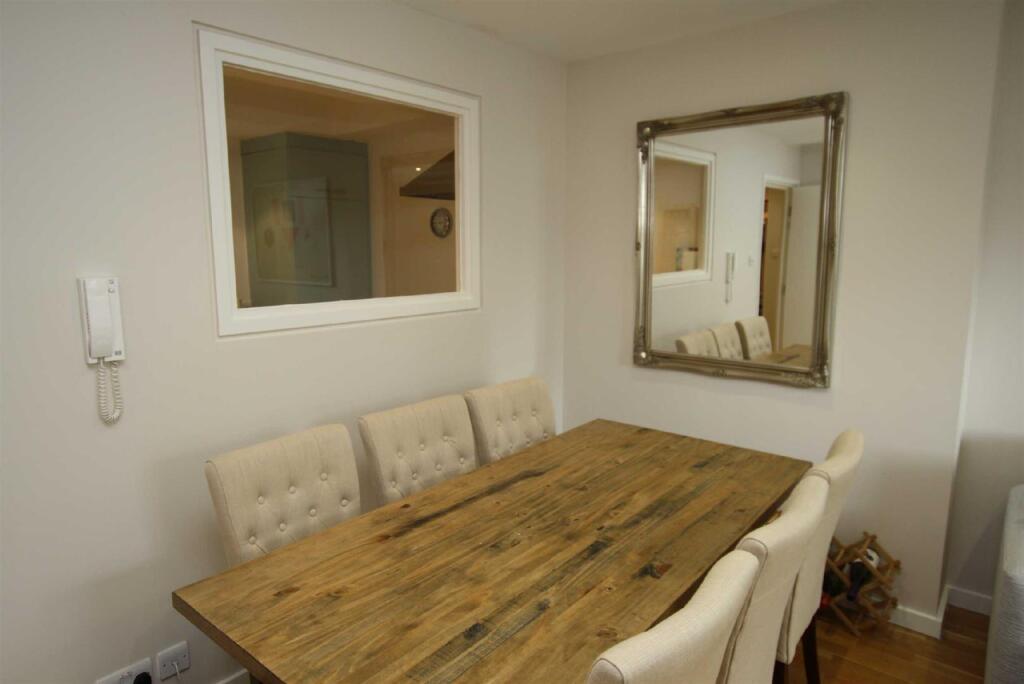 Apartment in Manchester, Gay Village, City Centre - More