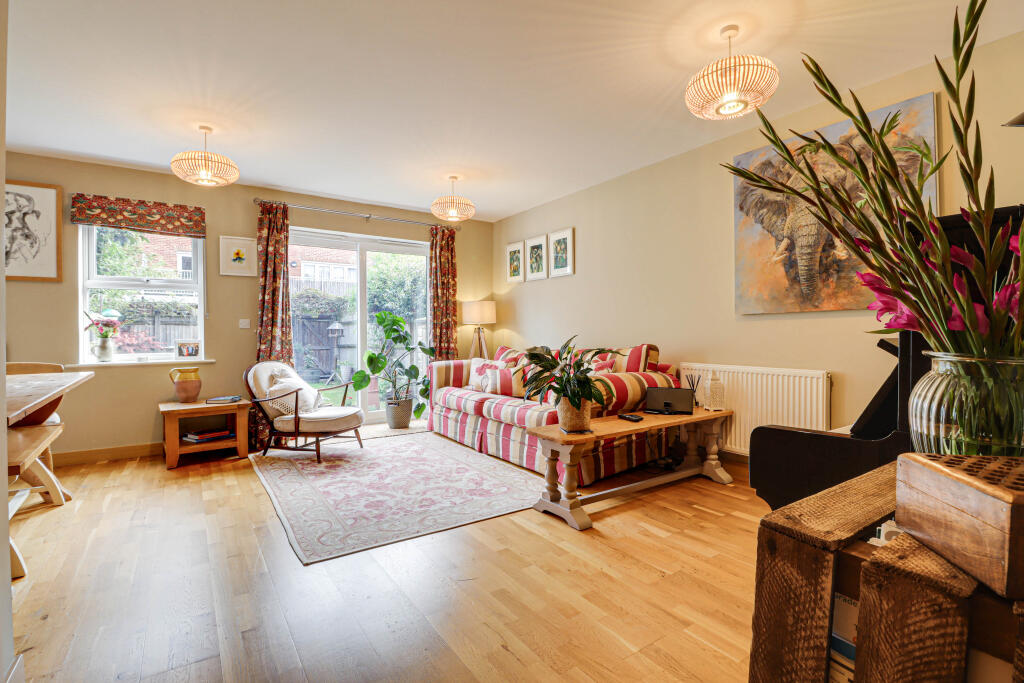 House in Dacorum, Markyate - View 2