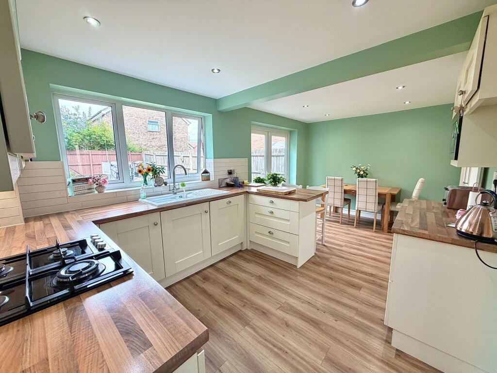 House in Northampton - View 4