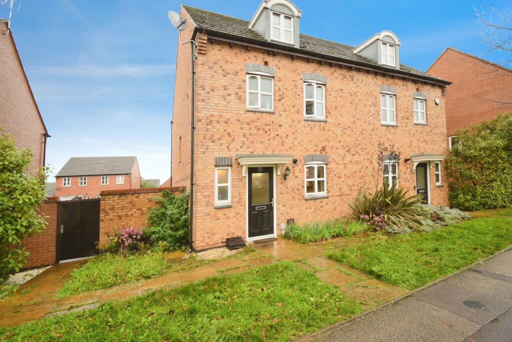 4-bed semi-detached on Sunbeam Way, Coventry, West Midlands, CV3, £300,000