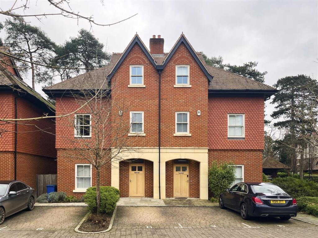 Main image of property: Queensbury Gardens, Ascot