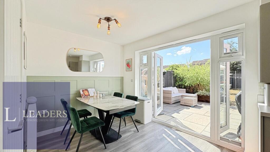 House in Braintree, Halstead - More