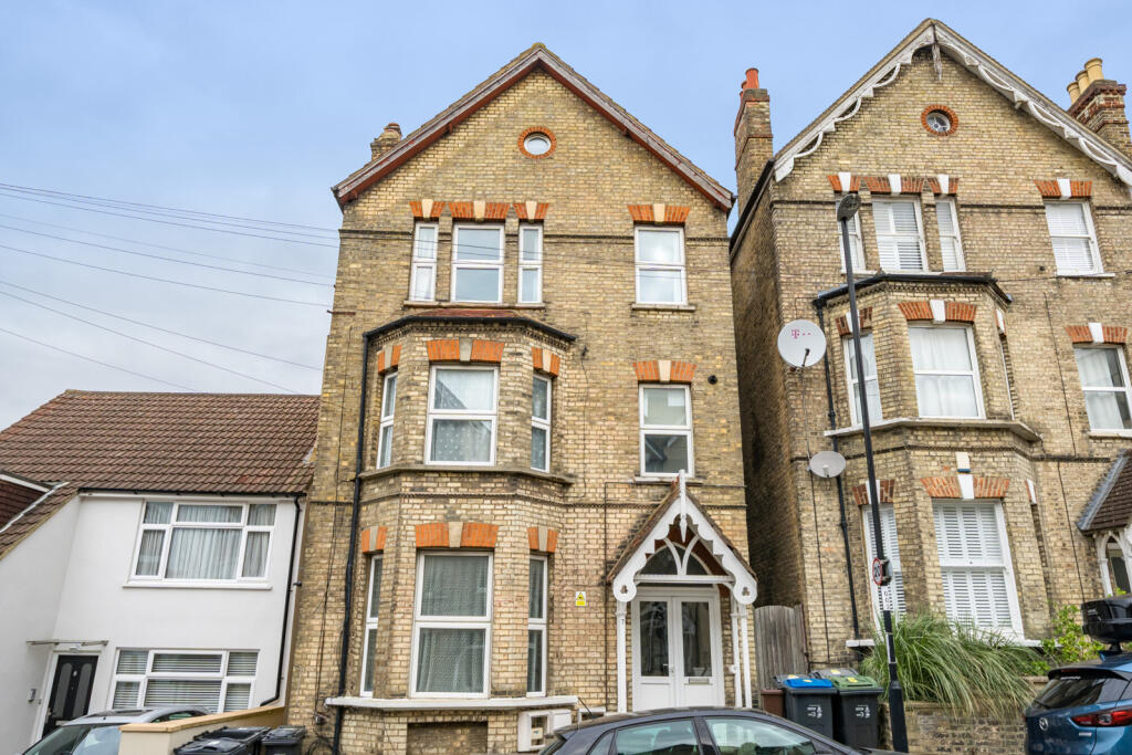 Main image of property: Essex Grove, London