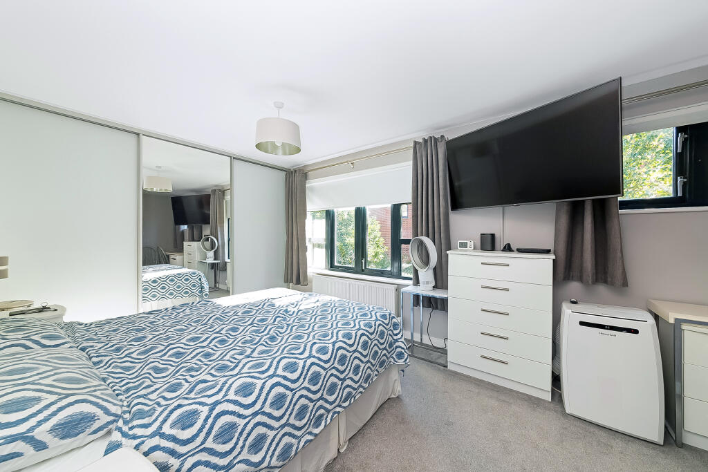House in London - View 4