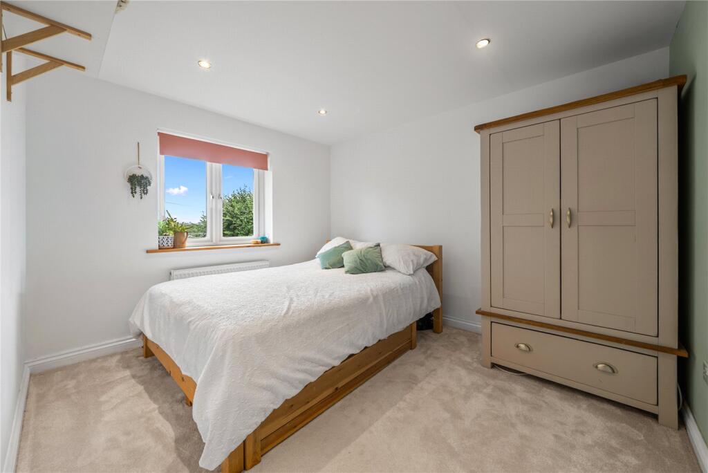 House in Worcester - More