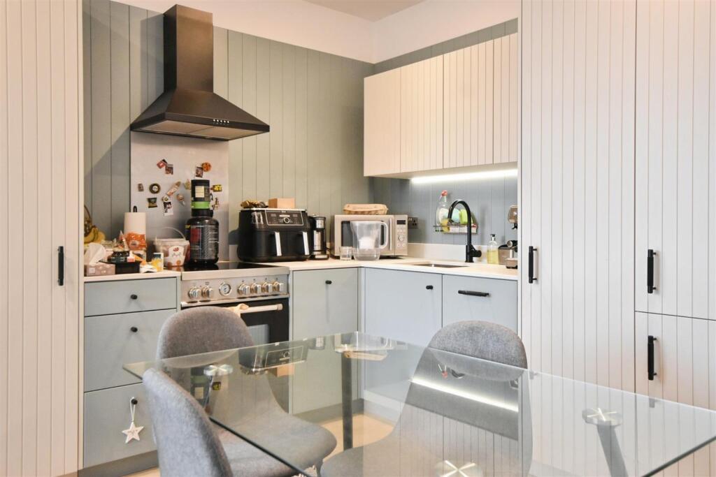 Main image of property: 'The Brentford Project' Lewis House, Brentford