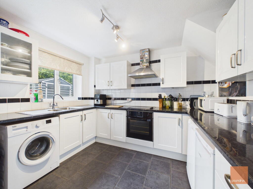 House in Truro, Kenwyn - View 5