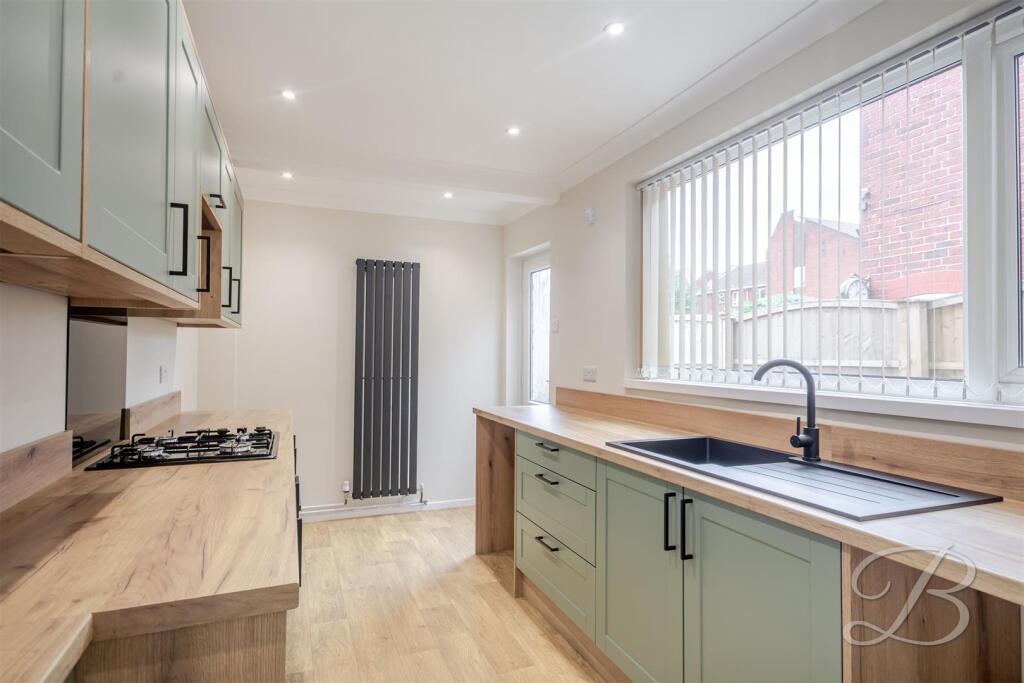 House in Nottingham - View 5