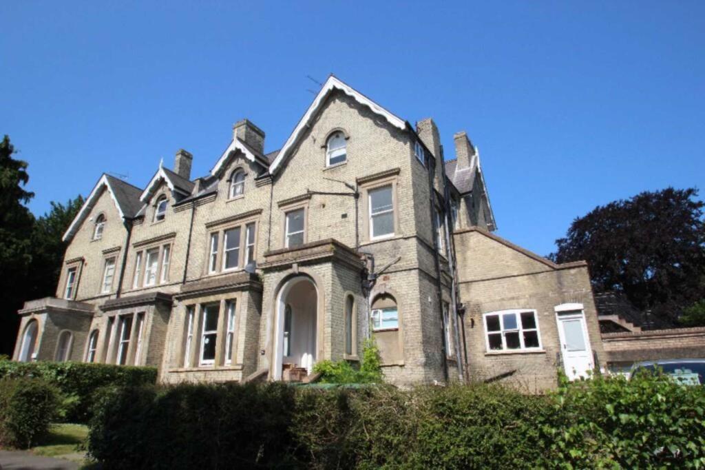 Main image of property: Bishopswood Road, Highgate, N6