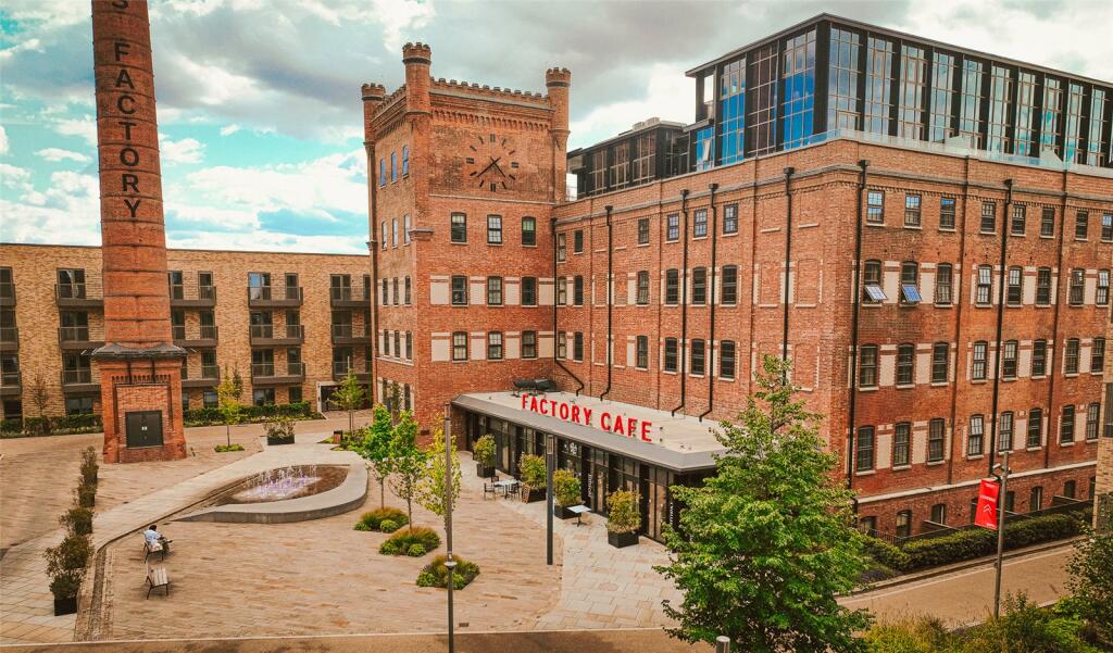 1-bed apartment on Aquifer House, Exploration Way, Slough, £100,625