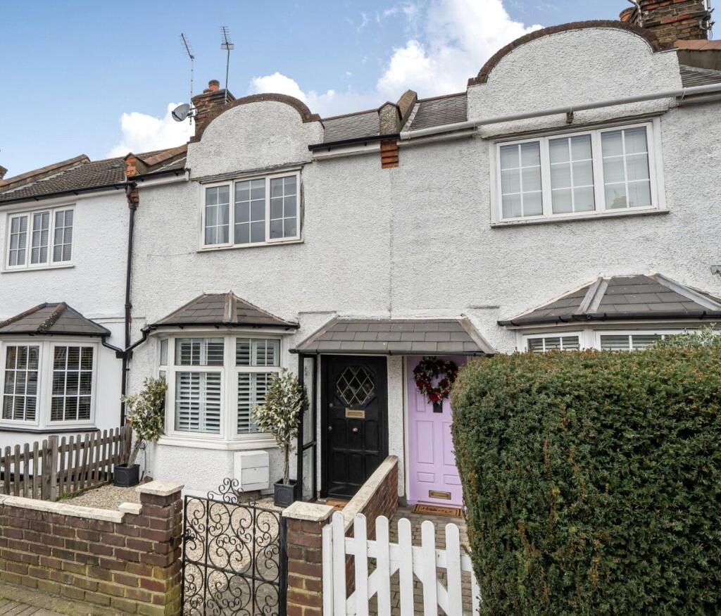 Main image of property: Pinner Green, Pinner