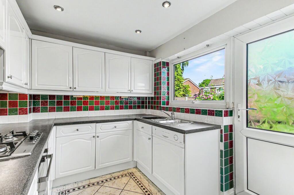 Arundel Avenue, Flixton, Manchester, M41 photo 4