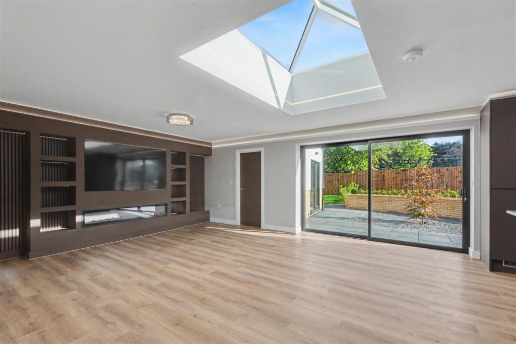 House in Nottingham, Stapleford - View 5