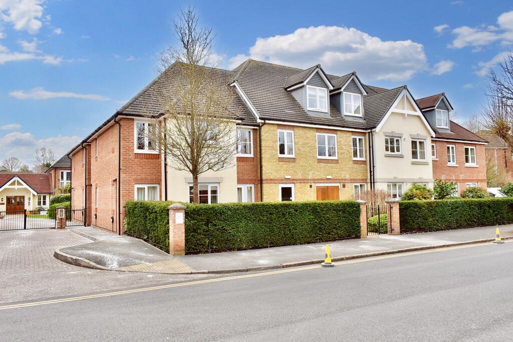 Main image of property: Kingston Avenue, Leatherhead, KT22