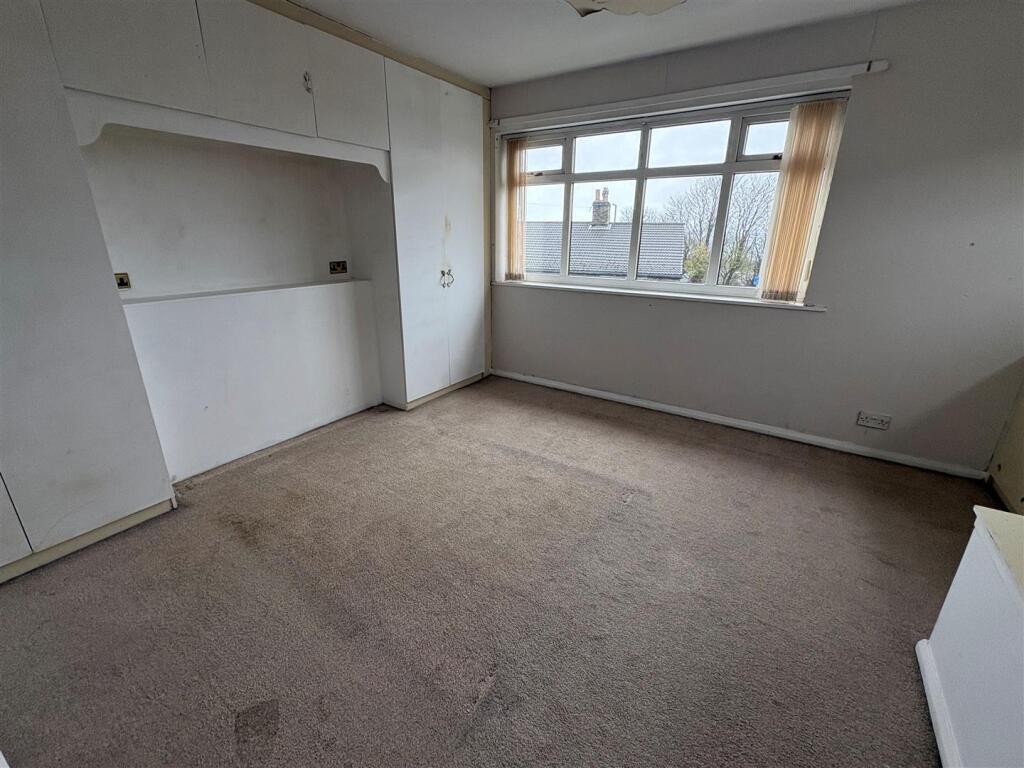 Additional image 8 of Old Road, Horton Bank Top, Bradford