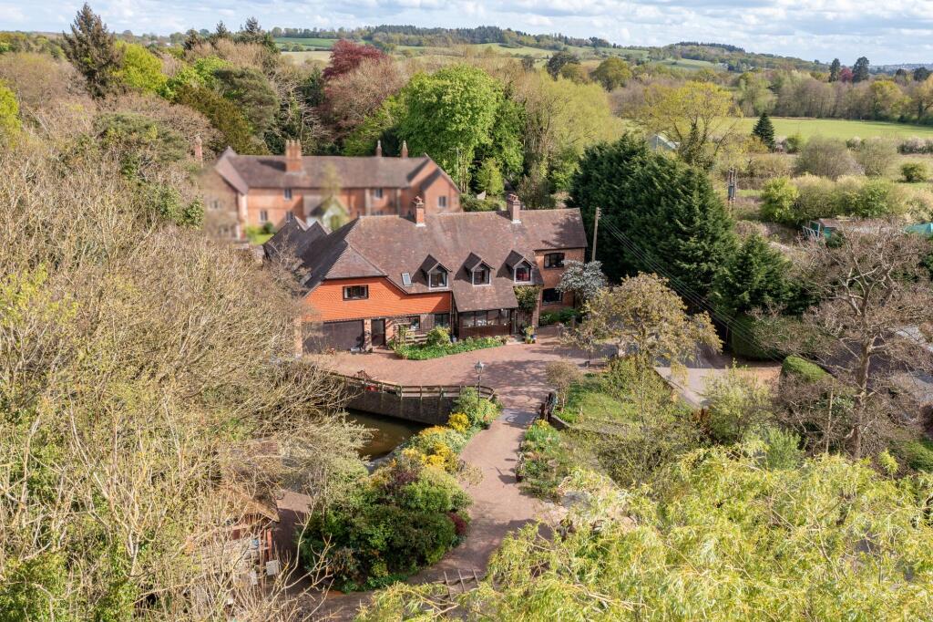 Additional image 33 of Old Rectory Lane, Alvechurch, B48