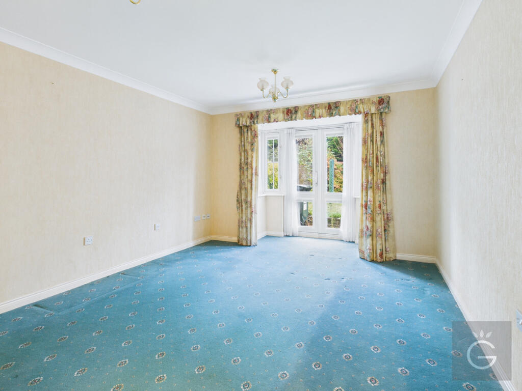 Barrington Way, Reading , RG1 photo 4