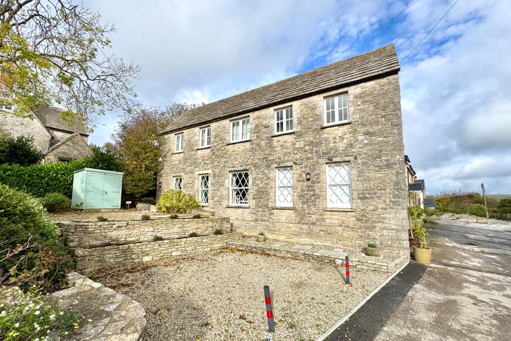 2-bed semi-detached on Old Malthouse Lane, Langton Matravers, £425,000