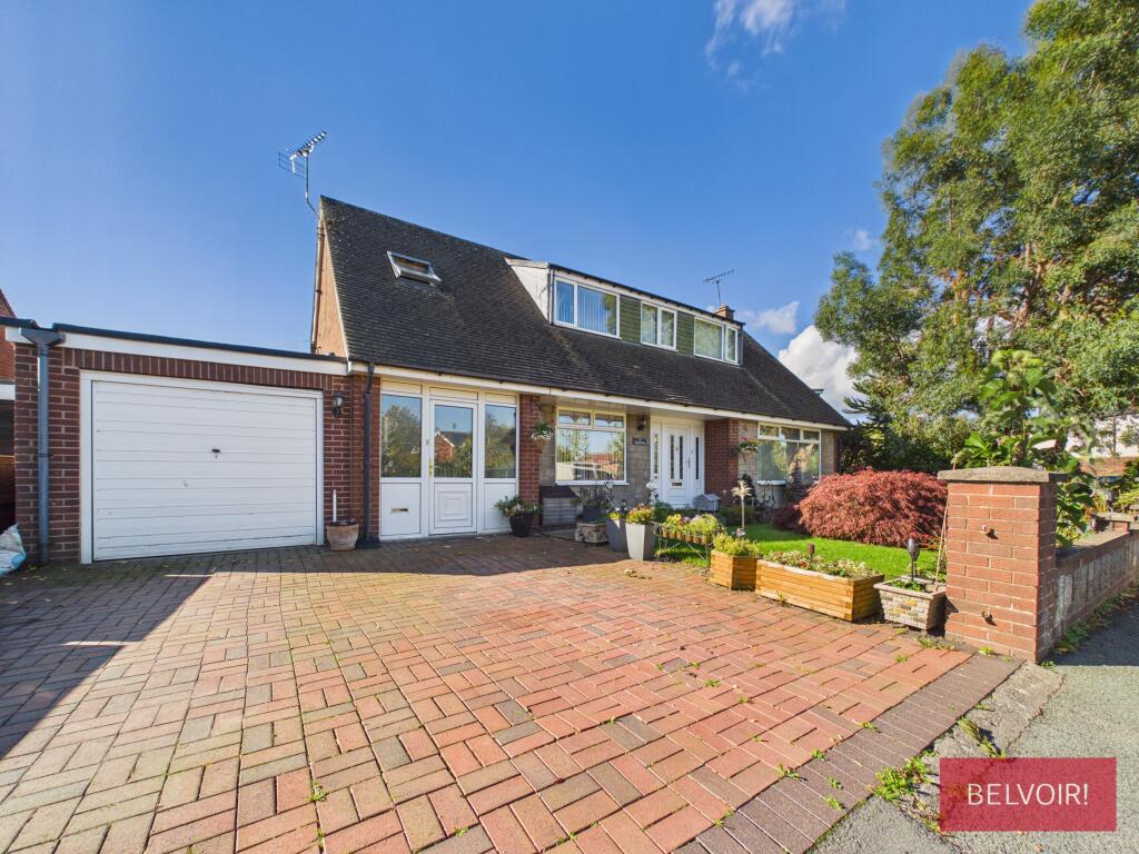 Main image of property: 15 Railway Road, Rhosddu, Wrexham, LL11
