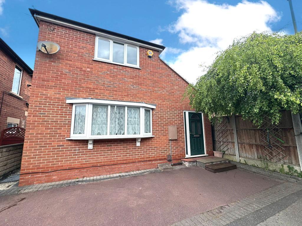 Main image of property: Broomhill Road, Bulwell, Nottingham, Nottinghamshire, NG6 9GX