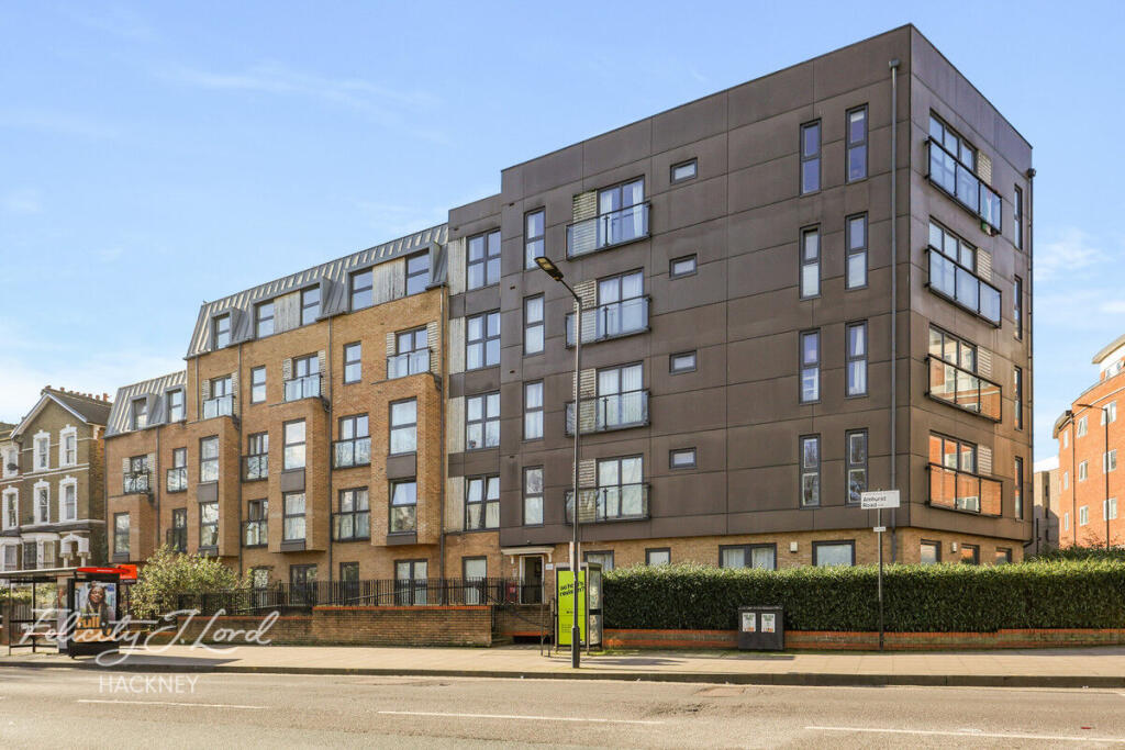 Main image of property: 223b Amhurst Road, London, E8