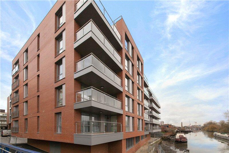 Main image of property: Lighterage Court,
Kew Reach, TW8