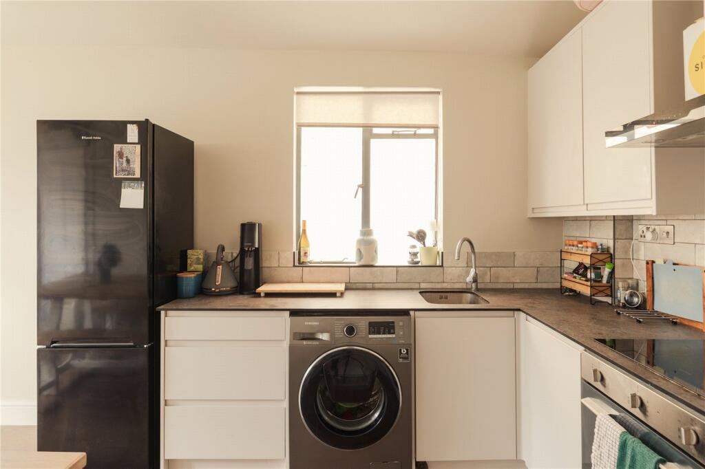Apartment in London - View 4