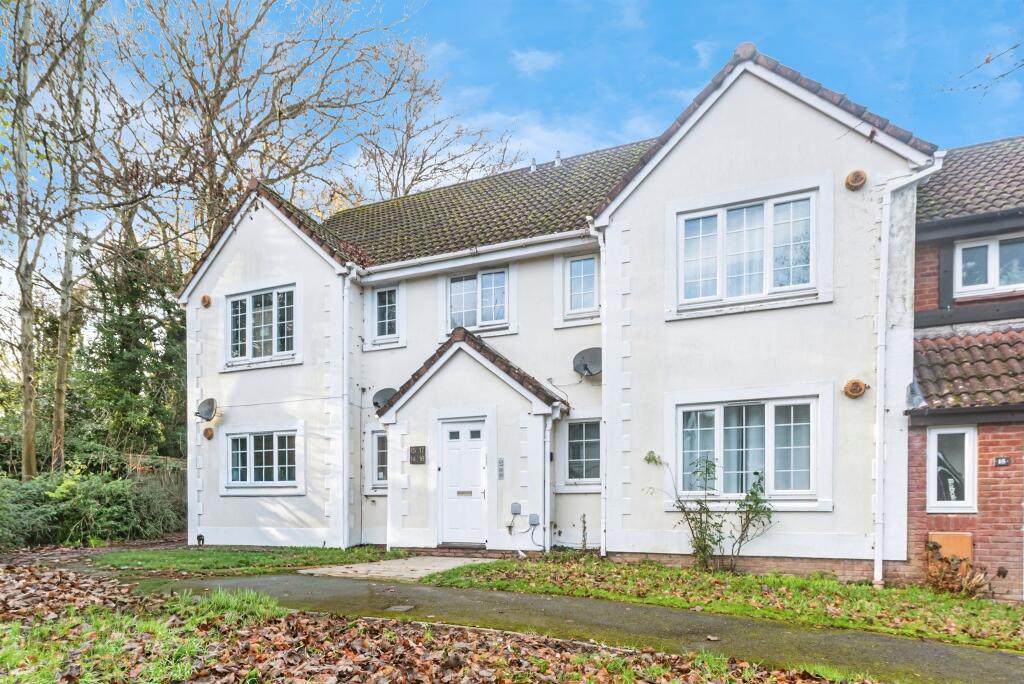 Main image of property: Monarch Close, Basingstoke