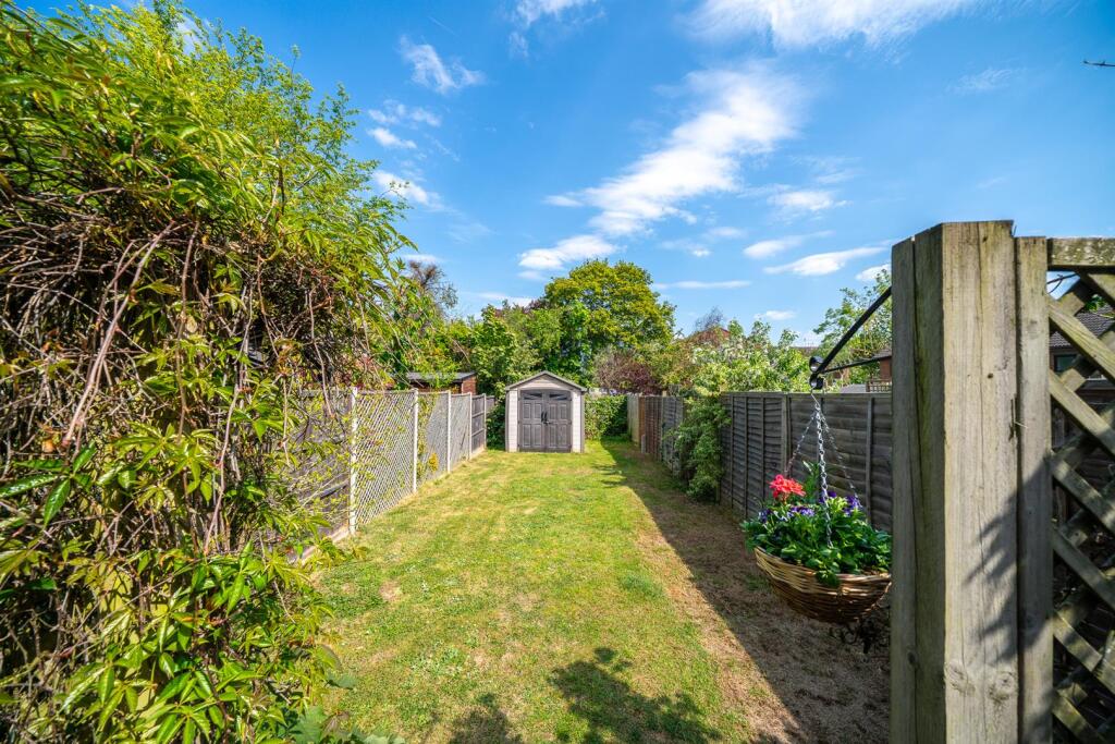Additional image 23 of Longacres, St. Albans