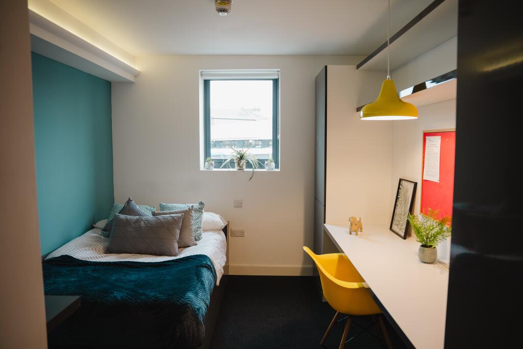 Main image of property: Standard Studio Plus , Damside Street, Lancaster