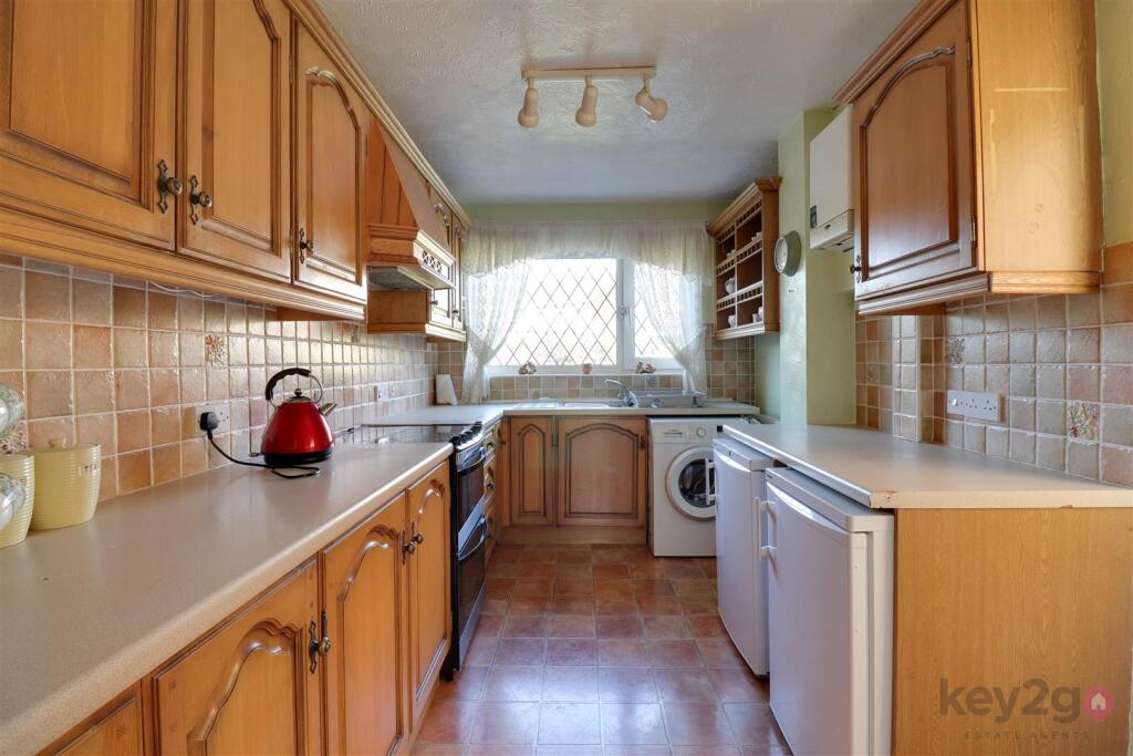 House in Sheffield, Woodhouse Mill, Woodhouse - View 5