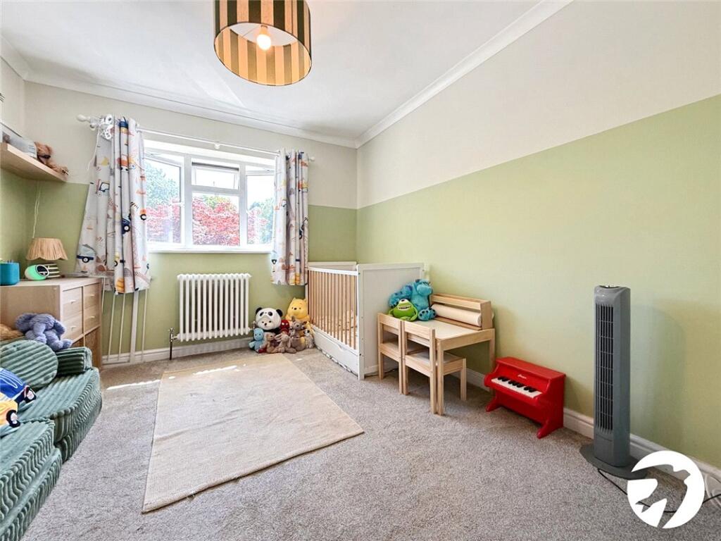 House in Orpington, St Paul's Cray - More