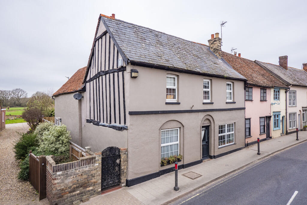 Main image of property: Sudbury, Suffolk