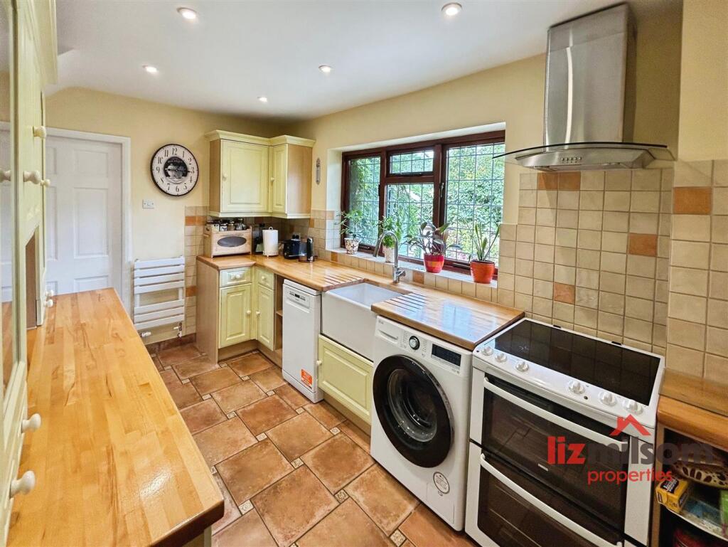 House in Derby - View 5